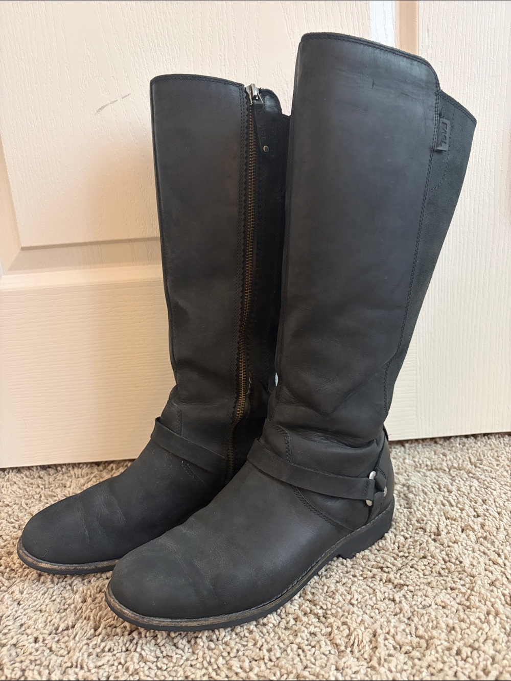 Teva De La Vina Dos Tall Black Leather Riding Boots Size 8